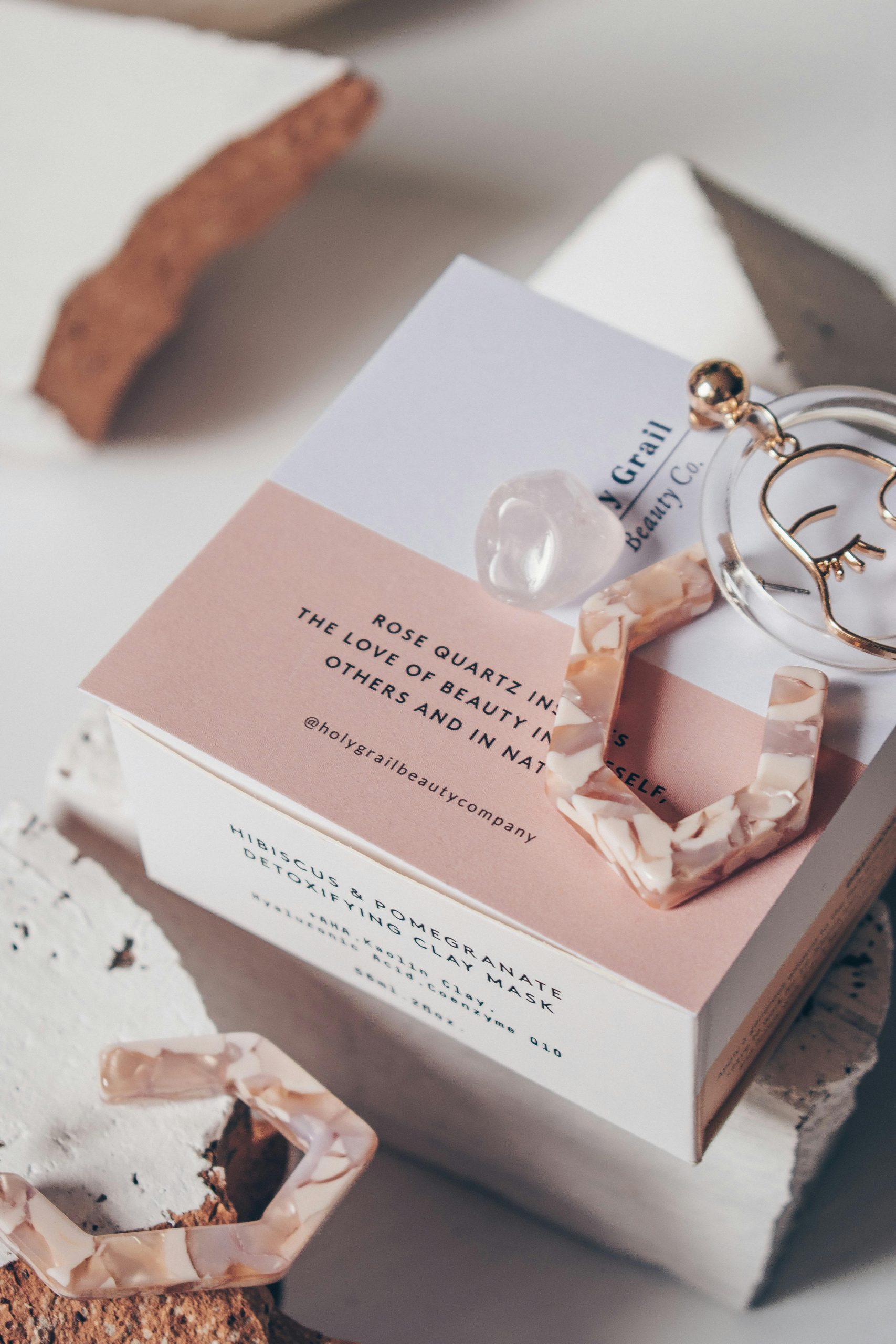 Boucle d'oreille quartz rose contre le stress