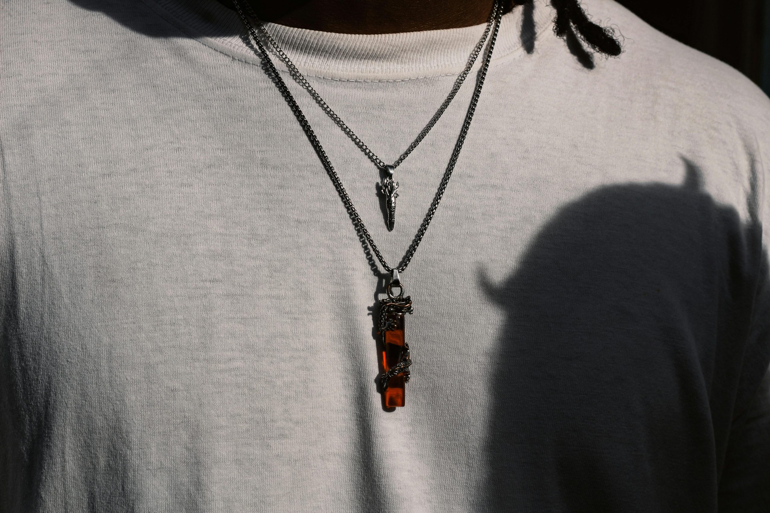 Effets vérifiés du pendentif jaspe rouge
