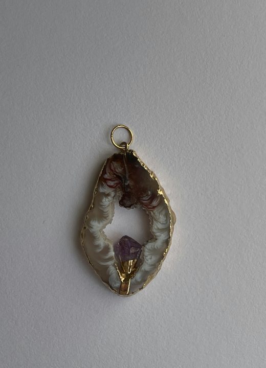 Les pendentifs en pierres naturelles, ça marche vraiment ?