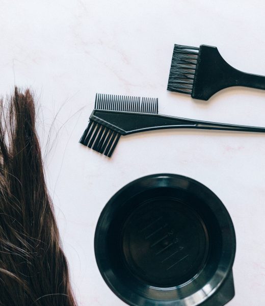 Comment blanchir ses cheveux sans les abîmer vraiment ?