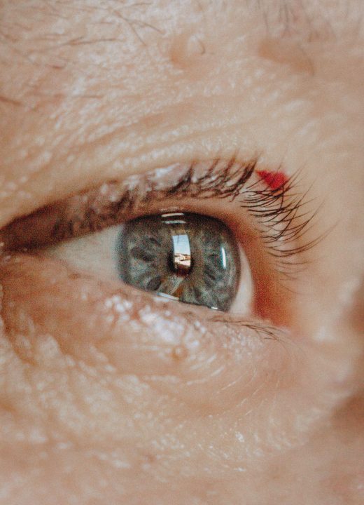 Comment voit on avec une cataracte au quotidien ?